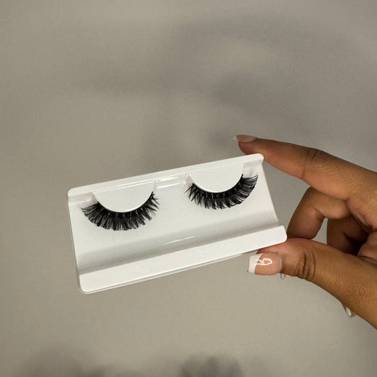 "Serenity" Strip Lashes